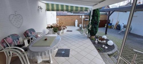 Alsdorf Apartment | Haus Bremon - Monteur- und Ferienunterkunft Raum Aachen in ruhiger Lage