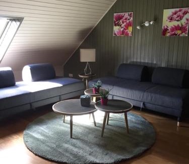 Lichtenborn Bed & Breakfast | Haus BuylBergh