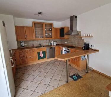Bad Vilbel House | Haus in Bad Vilbel Messe Festhalle Hund
