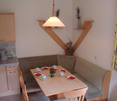 Vorderglemm Apartment | Haus Zirmblick