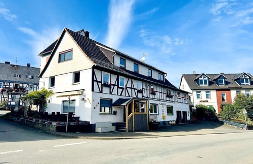 Diemelsee House | Haus Zum Diemelsee, Cozy groups accommodation in beautiful surroundings!