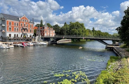 Brandenburg an der Havel Apartment | Havel Homes: Apartment mit 3 SZ und Netflix