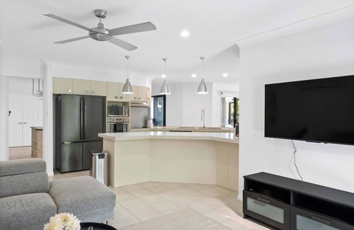 Pacific Pines House | Haven by Khove Summar