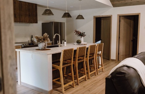 New Lisbon House | Haven+Hyde: Charming 2-bd, 1 bath w/HOT TUB in Castle Rock Lake, WI