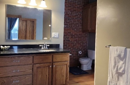 Strawberry Point Apartment | Haven Point is Spacious and Great for Families.
