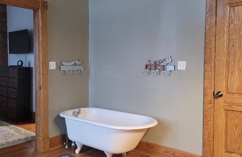 Strawberry Point Apartment | Haven Point is Spacious and Great for Families.