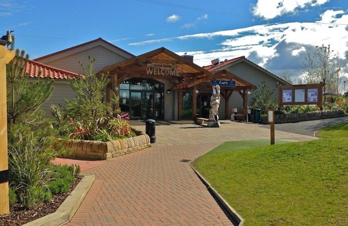Port Seton House | Haven Seton Sands/Pet-Friendly Coastal Escape - Sleeps 6+1 n(lower bunk bed)