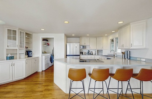 Hawaii Kai House | Hawaii Kai Dream with large lanai, ocean views, & a home office - near beaches