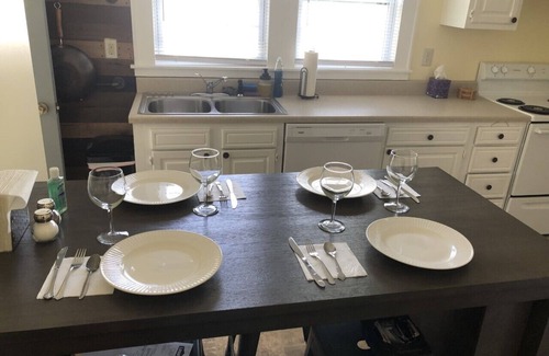 Ansted House | Hawks Nest Hideout