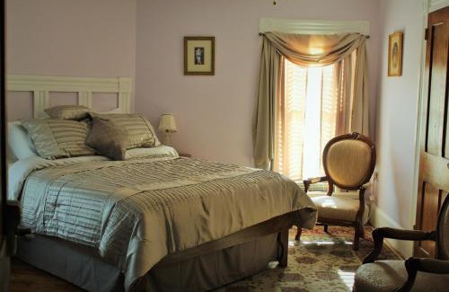 Luray Hotel | Hawksbill House - (Adults Only)