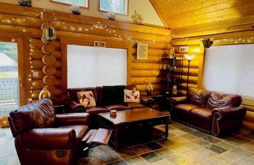 Easton House | Hawthorne cabin