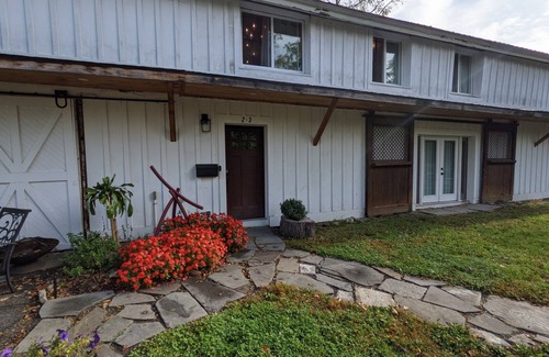Goshen House | Hay Loft in Historic Barn - 4 Minutes to Legoland/Racetrack Views