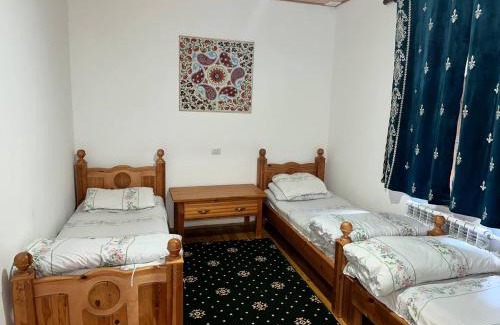 Uzbekistan House | Hayat guesthouse nuratau mountain