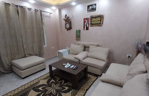 Pyramids Gardens Apartment | Hayat pyramids house 162Dnn