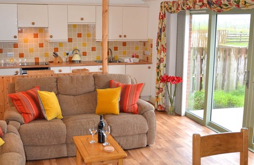 Grampound Cottage | Hazel Cottage Purpose built wheelchair friendly cottage