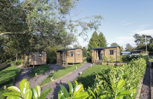 Kemble Cottage | Hazel