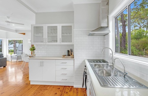 Erowal Bay House | Hazel's Haven, Erowal Bay