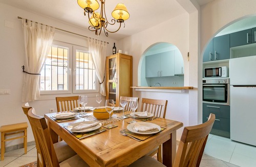 Lo Rufete House | Heads 2 Holiday Homes in Spain Townhouse