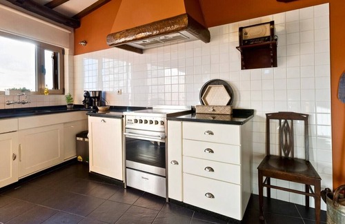 Gouvaes Villa | Heart of Douro Valley Charmer with private pool