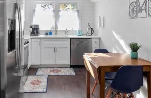 Fountain Inn House | Heart of Fountain Inn: 2BR Gem