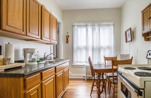 Michigan City Apartment | Heart of Historical Dist.*Parking*Claw Tub*A/C #4
