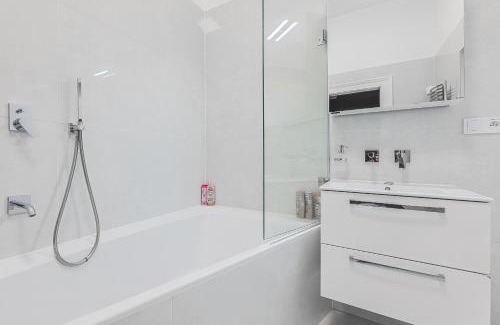 Nove Mesto House | Heart of Prague Lodgings 7