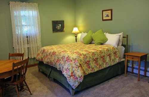 Shelburne Bed & Breakfast | Heart of the Village Bed & Breakfast in Shelburne VT