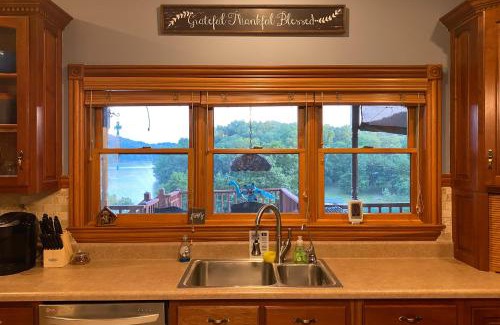 Rock Harbor House | Heartland House