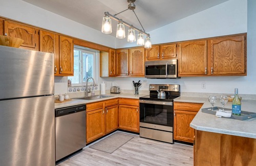 St. Augustine South House | Heated Pool, 5 minute Walk to River Park with Boat Ramp, Near Downtown & Beach, $300 in Free Tickets