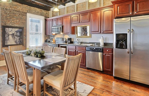 Yamacraw Village House | Heated Pool Access | 5*Clean | Flex Cancelation