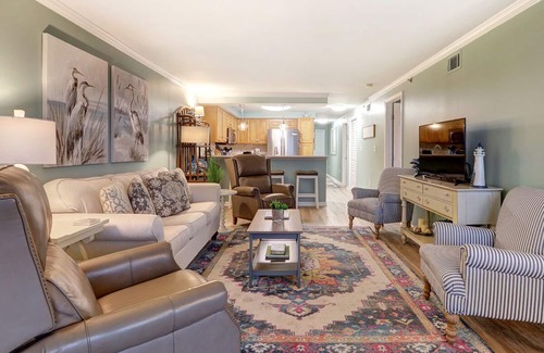 Tybee Island Condo | Heated Pool Access | 5*Clean | Flex Cancelation