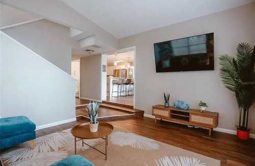 St. Petersburg - Clearwater House | Heated Pool Beach House~Hot Tub~Games~St Pete!