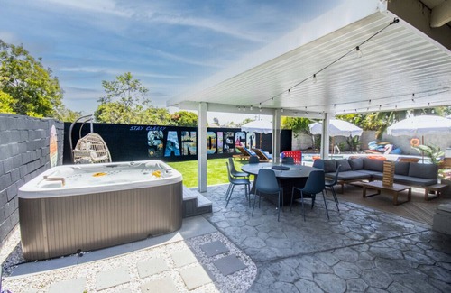 Clairemont House | Heated Pool, Hot Tub, Chef, 10min to Beach