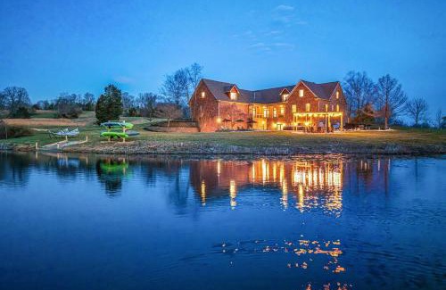 Frankfort House | Heated Pool, Hot Tub, Mini Golf, Theater-Sleeps 28