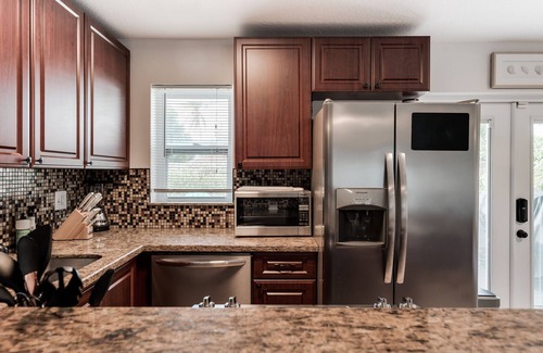 Hunt Club House | Heated Saltwater Pool Near Beach Shopping Restaurants Pet Friendly