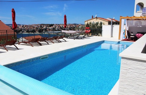 Businci Apartment | Heated swimming pool, stunning sea view terrace ap7
