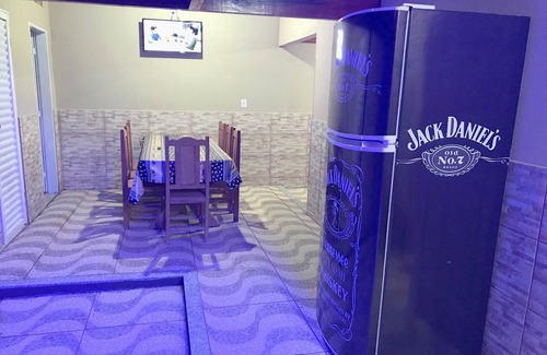 Olimpia House | Heated Swimming Pool, Air-Conditioned Living Room and Bedrooms, Net, WiFi, Complete House! (Aroeira)