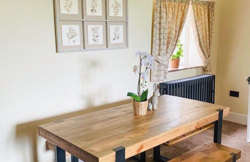 Leek House | Heath View