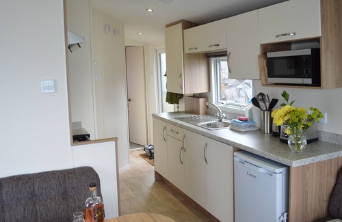 Slate Islands House | HEATHER, pet friendly, country holiday cottage, with a garden in Oban