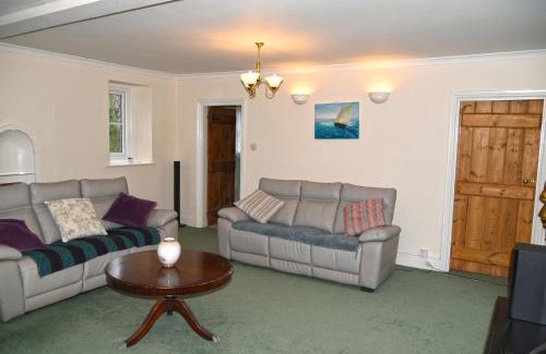 Cornwall House | Heathfield