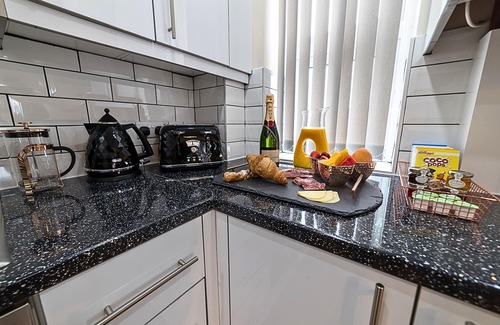 Heathrow Villages Apartment | Heathrow Apartment Peace and Proximity Near Heathrow Airport