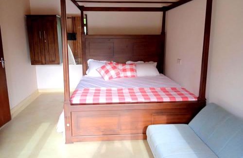 Talalla House | Heaven Thalalla- 4BHK Superior Villa With Private Pool and inside apartments