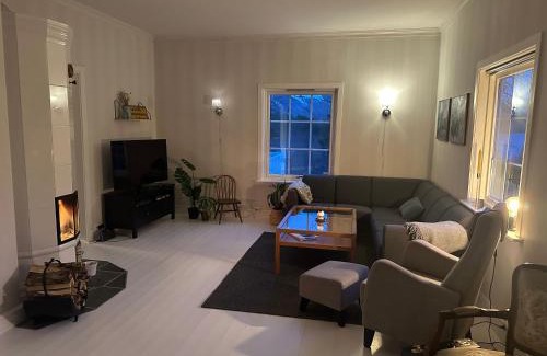 Tverlandet Villa | Heggmoen Lodge