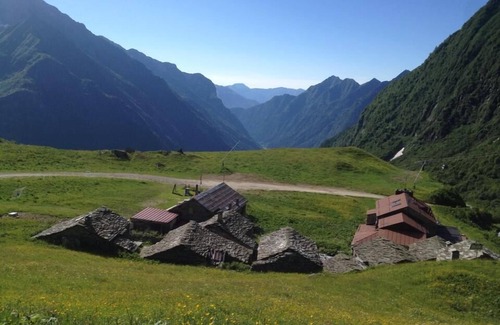 Alagna Valsesia Apartment | Heidi cabin at 2000 meters on the ski slopes of Monte Rosa in Alagna Valsesia