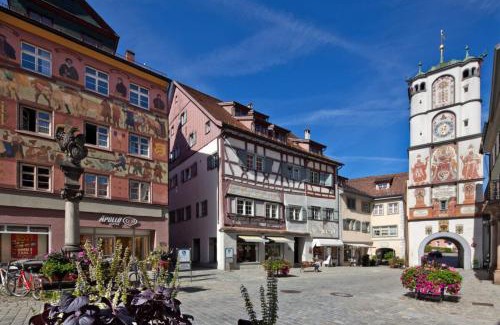 Wangen im Allgaeu Apartment | HEIMATEL - Ferienwohnung Frauentor