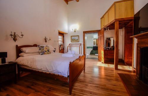 Koelenhof House | Heins Manor House