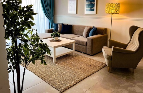 Gastria Apartment | Helena Pool 2-Bedroom Apartment in Caesar Blue Resort