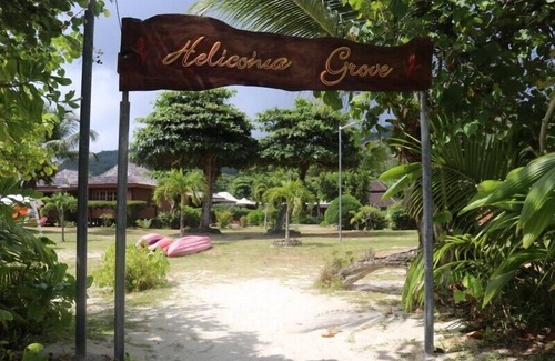 Praslin Island Villa | Heliconia Grove