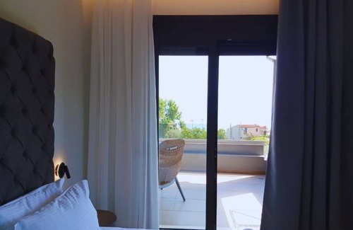 Kriopigi Villa | Helios Blue Villas : 3 floor corner villa 160sqm Sea View