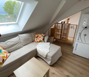 Dachau District Apartment | Helle 2 Zi. Wohnung nähe Flughafen München